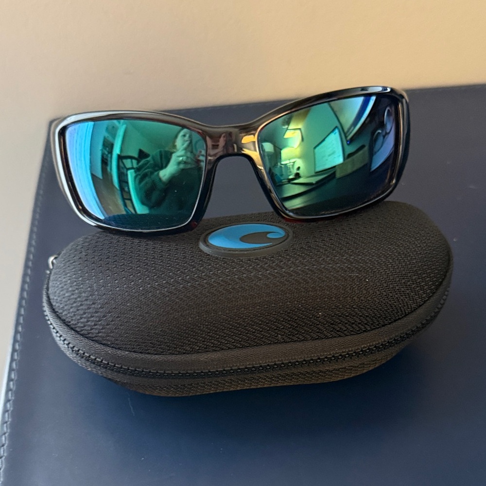 Costa del sol Blackfin  Blue lense Sunglasses